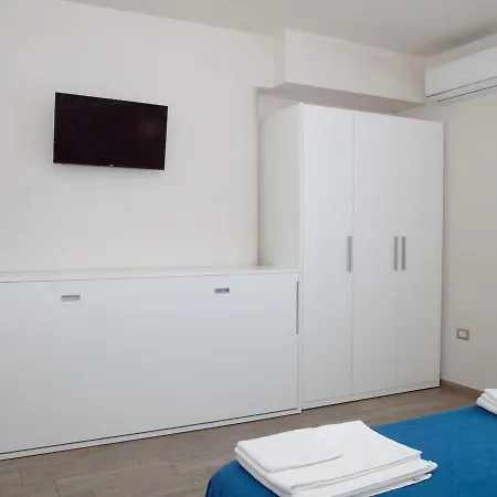 Giovanna Hotel