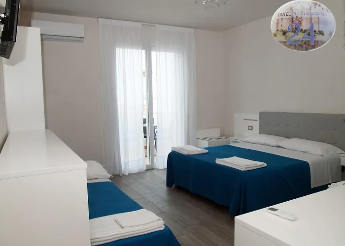 乔凡纳别墅酒店 酒店 玛丽娜迪曼卡维萨