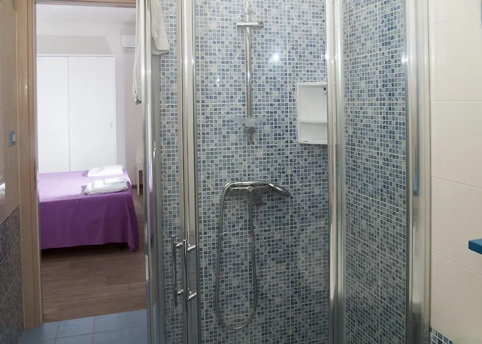 乔凡纳别墅酒店 酒店 玛丽娜迪曼卡维萨