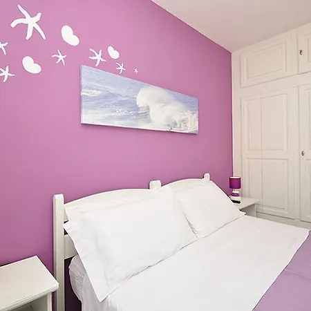 Giovanna Hotel 3*
