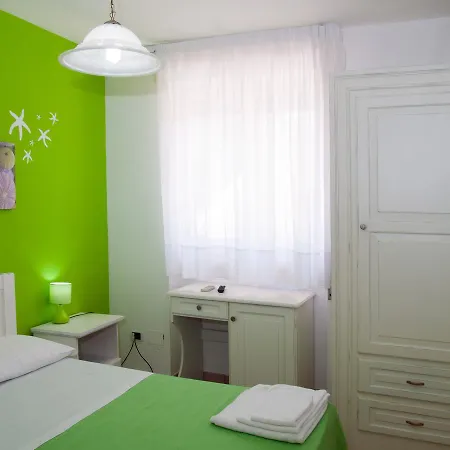 Giovanna Hotel 3*