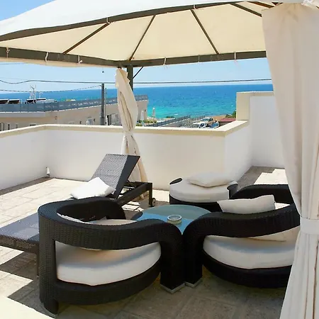 Giovanna Hotel 3*
